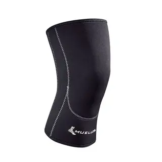 Mueller Closed Patella Knee Sleeve